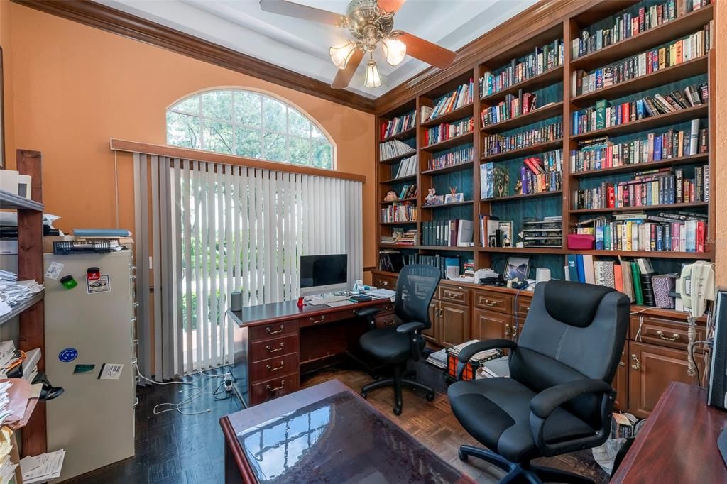 Activo con contrato: $1,159,000 (5 camas, 5 baños, 4468 Pies cuadrados)