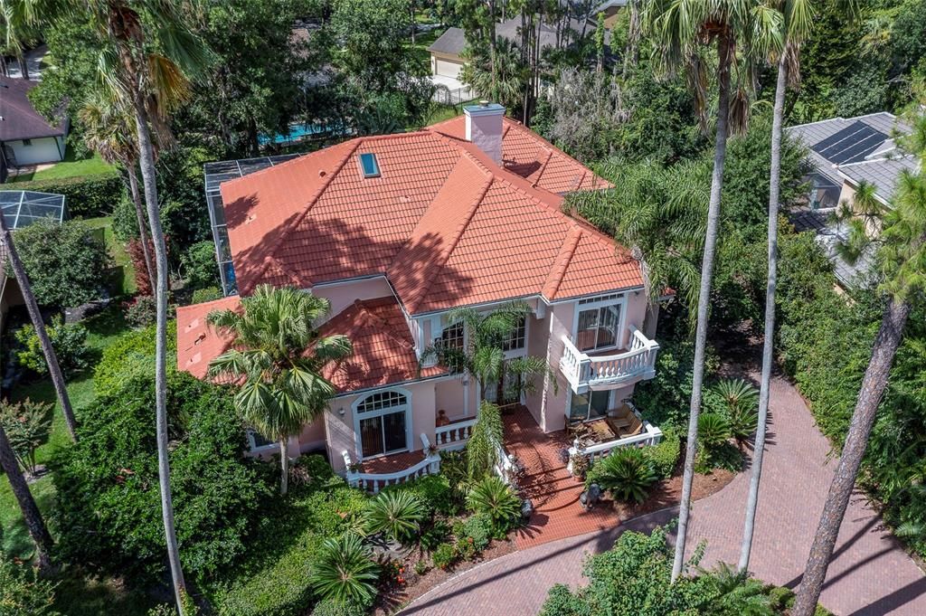 Activo con contrato: $1,159,000 (5 camas, 5 baños, 4468 Pies cuadrados)