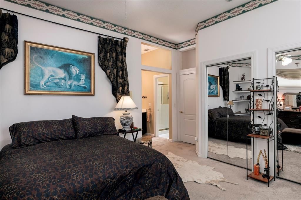 Activo con contrato: $1,159,000 (5 camas, 5 baños, 4468 Pies cuadrados)