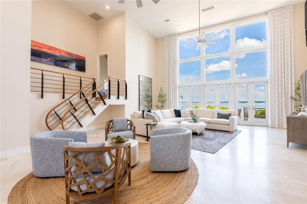 На продажу: $2,674,000 (4 спален, 3 ванн, 3900 Квадратных фут)