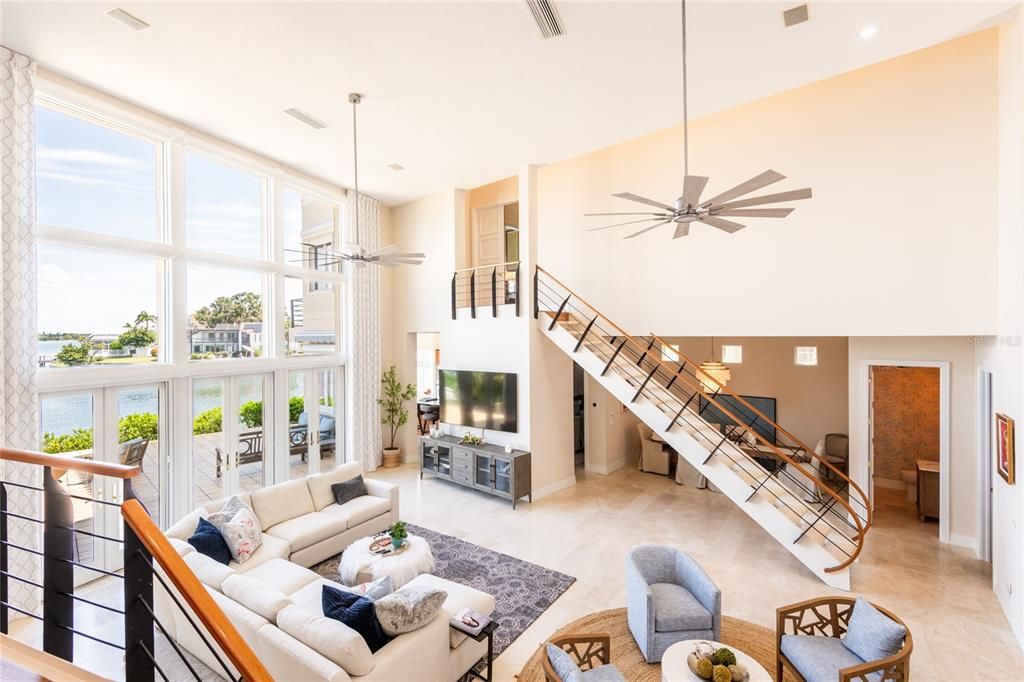 На продажу: $2,674,000 (4 спален, 3 ванн, 3900 Квадратных фут)