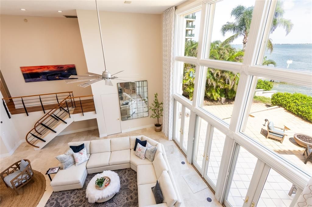 На продажу: $2,674,000 (4 спален, 3 ванн, 3900 Квадратных фут)