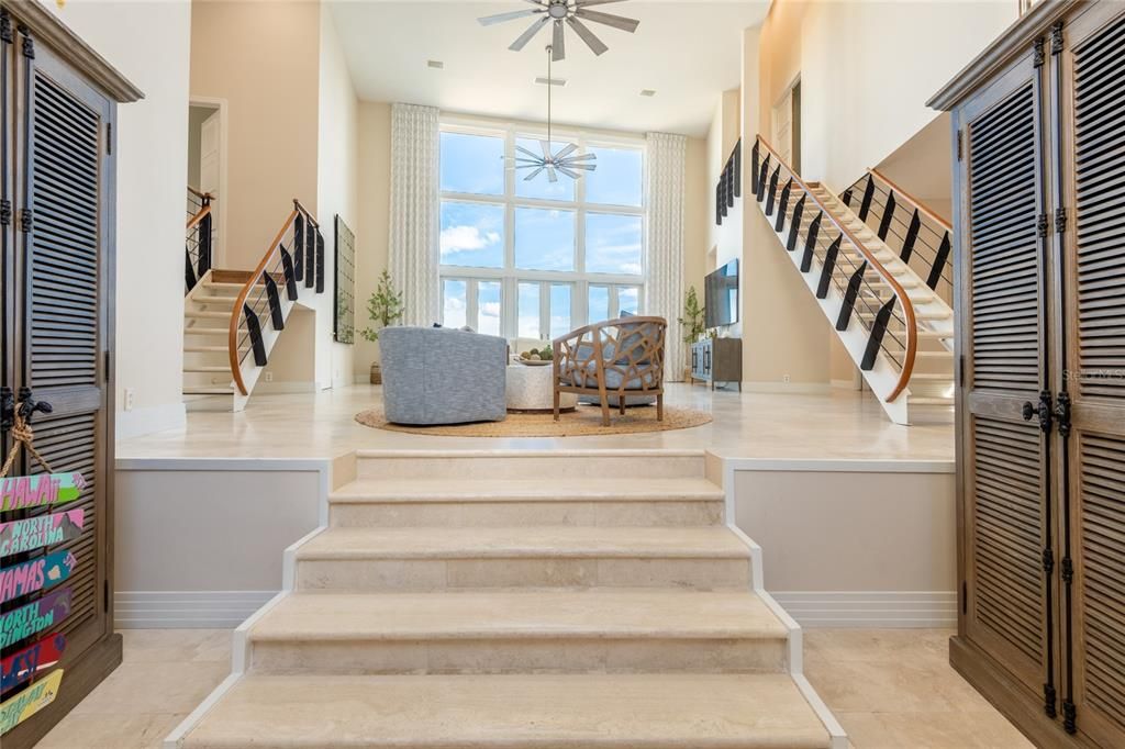 На продажу: $2,674,000 (4 спален, 3 ванн, 3900 Квадратных фут)