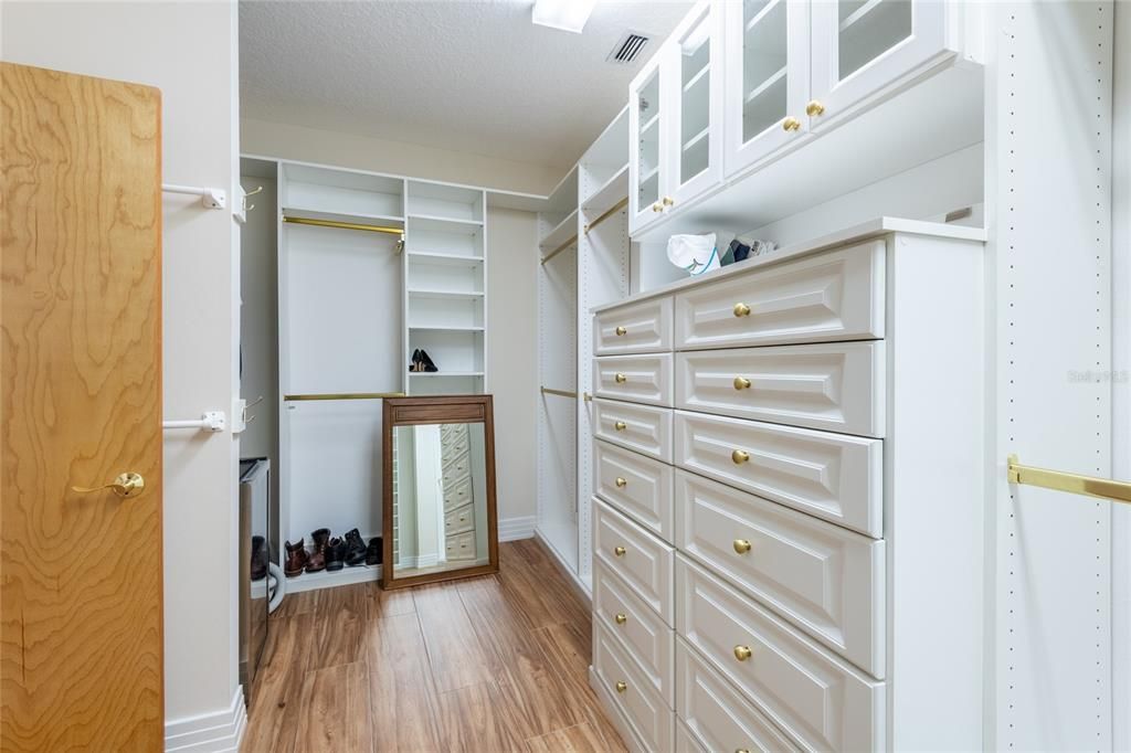 На продажу: $2,674,000 (4 спален, 3 ванн, 3900 Квадратных фут)