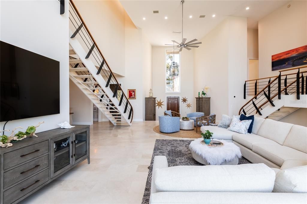 На продажу: $2,674,000 (4 спален, 3 ванн, 3900 Квадратных фут)