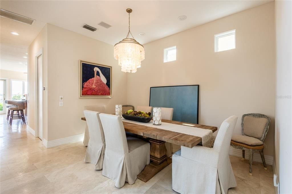 На продажу: $2,674,000 (4 спален, 3 ванн, 3900 Квадратных фут)