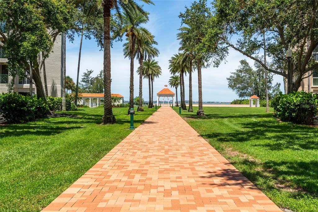 На продажу: $2,674,000 (4 спален, 3 ванн, 3900 Квадратных фут)