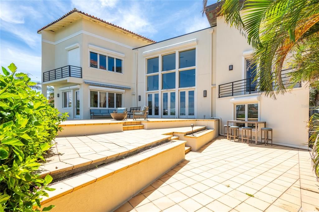 На продажу: $2,674,000 (4 спален, 3 ванн, 3900 Квадратных фут)