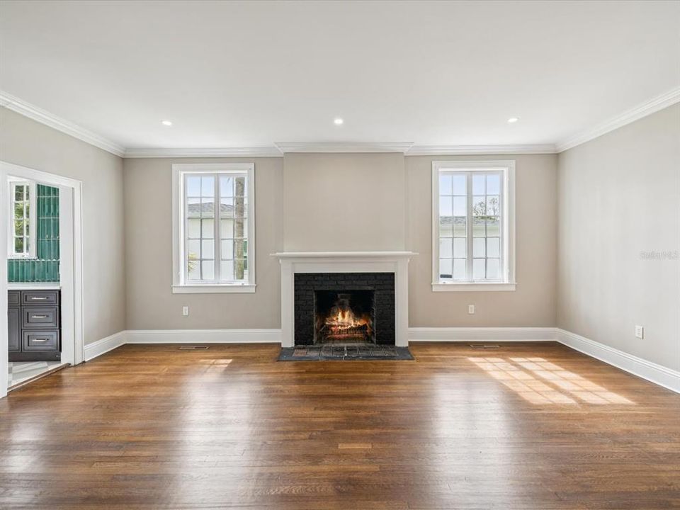 For Rent: $11,000 (5 beds, 3 baths, 4239 Square Feet)