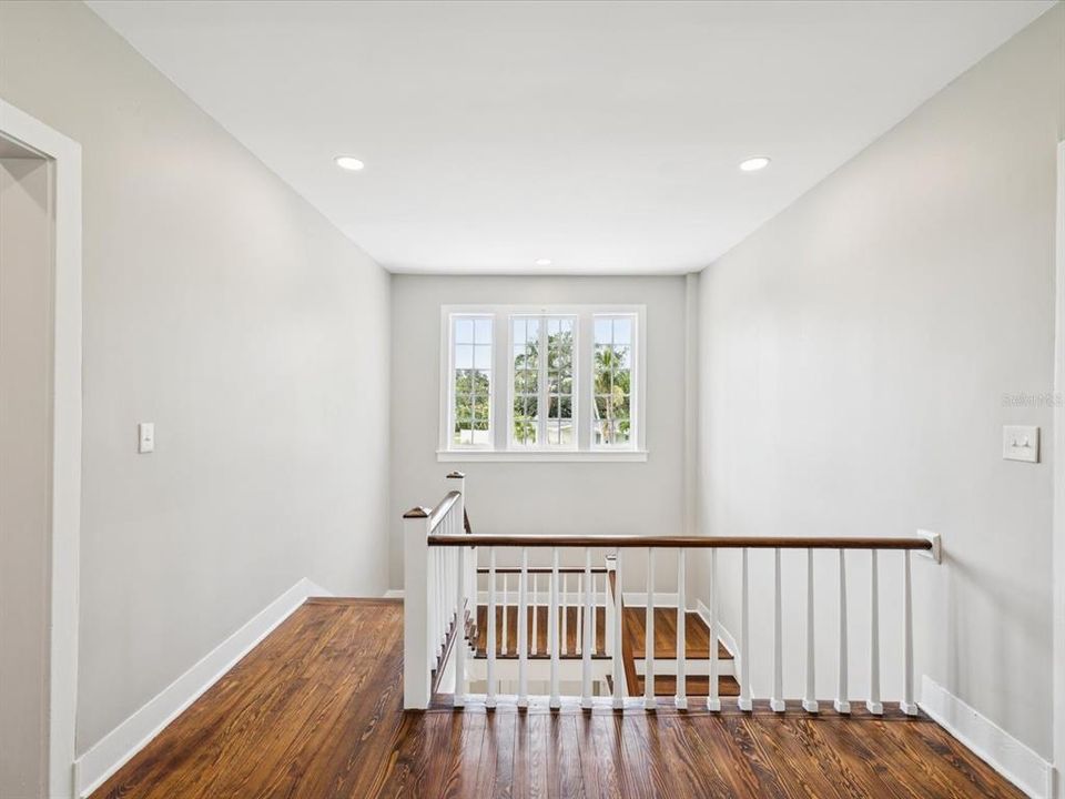 For Rent: $11,000 (5 beds, 3 baths, 4239 Square Feet)