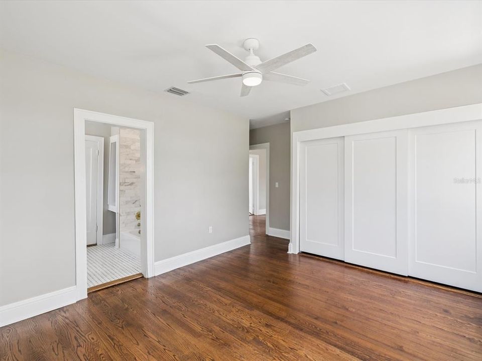 For Rent: $11,000 (5 beds, 3 baths, 4239 Square Feet)