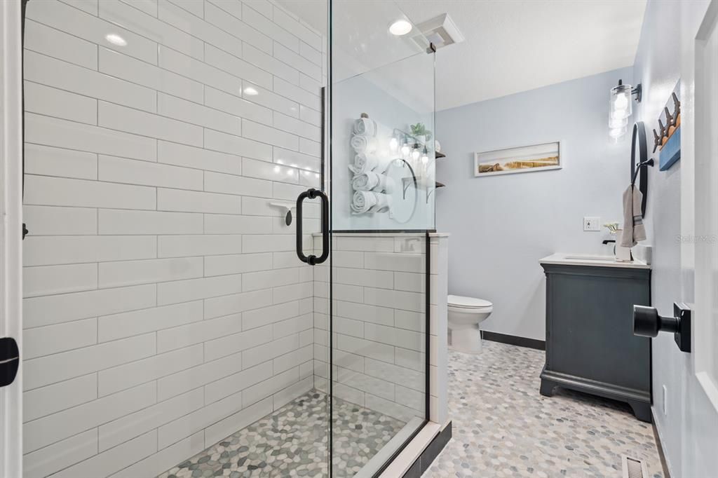 En Venta: $1,699,000 (4 camas, 2 baños, 2848 Pies cuadrados)