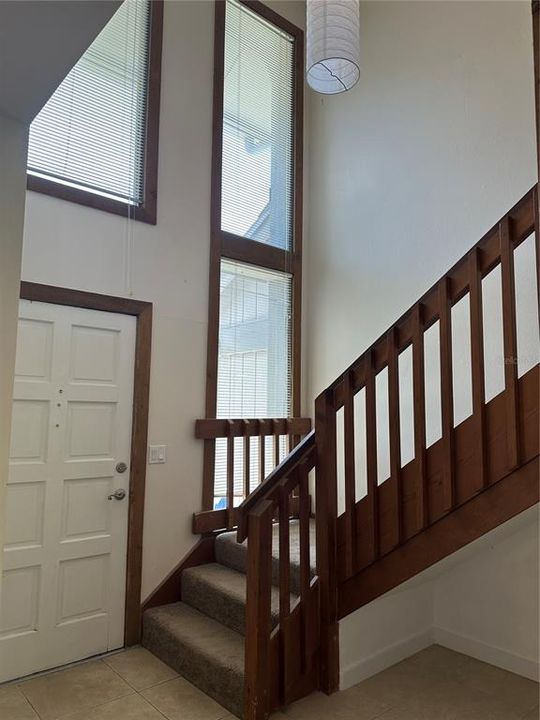 Под контрактом: $125,000 (2 спален, 2 ванн, 1340 Квадратных фут)