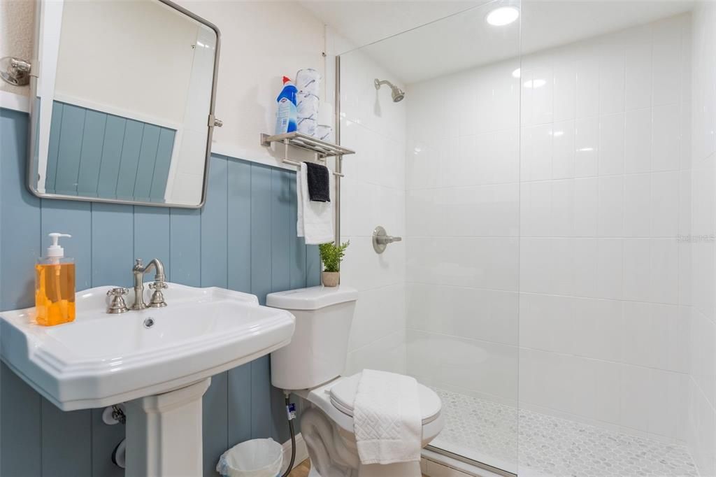 For Sale: $3,545,000 (0 beds, 0 baths, 8177 Square Feet)