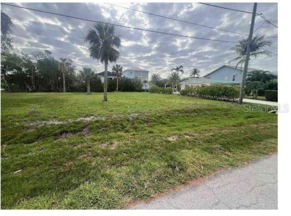 最近售出: $400,000 (0.15 acres)