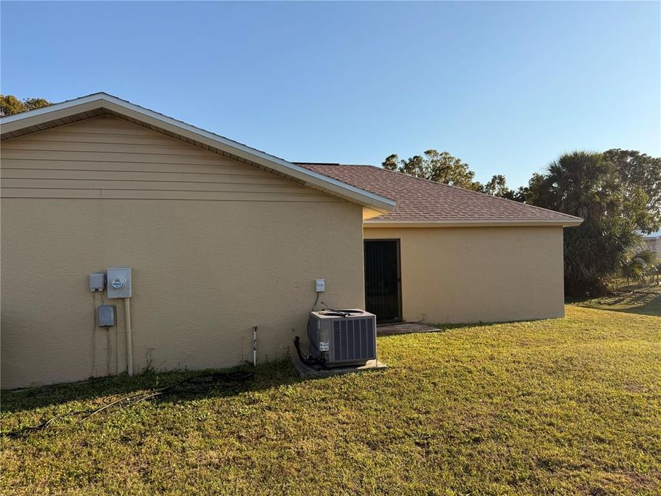 En Venta: $247,000 (3 camas, 2 baños, 1211 Pies cuadrados)