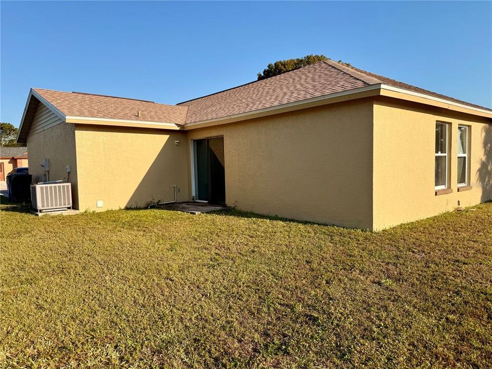 En Venta: $247,000 (3 camas, 2 baños, 1211 Pies cuadrados)