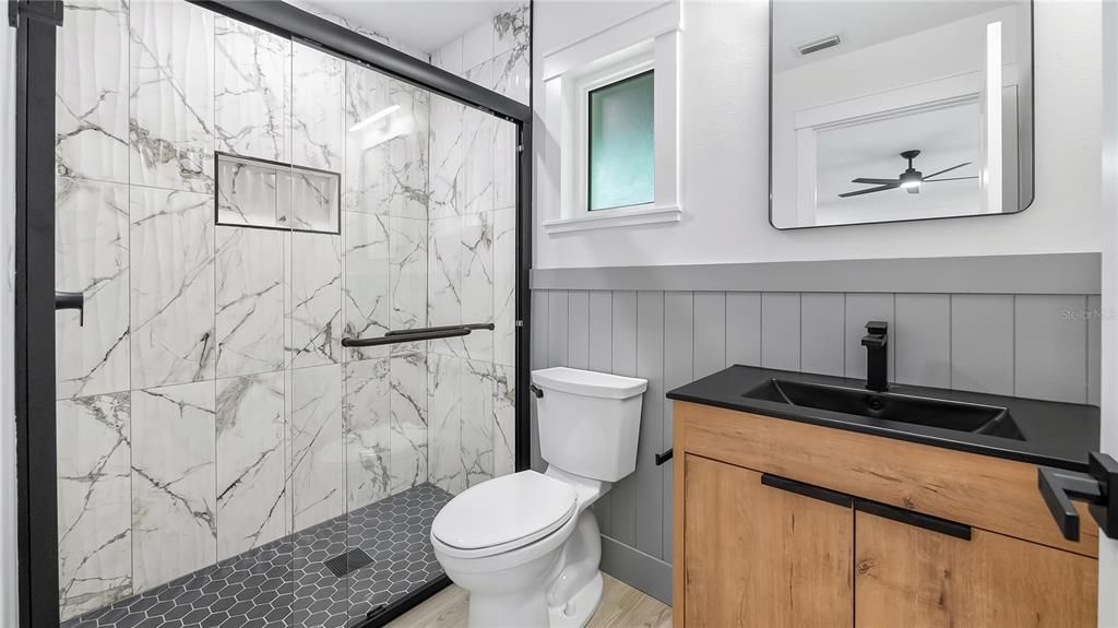 На продажу: $1,295,000 (4 спален, 3 ванн, 2792 Квадратных фут)