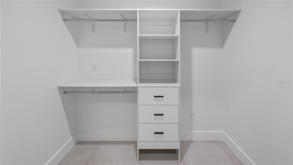 На продажу: $1,295,000 (4 спален, 3 ванн, 2792 Квадратных фут)