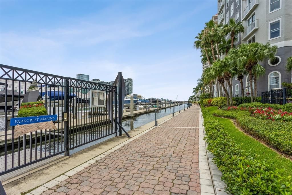 待售: $499,000 (2 贝兹, 2 浴室, 1184 平方英尺)