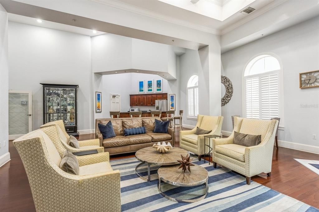 待售: $499,000 (2 贝兹, 2 浴室, 1184 平方英尺)