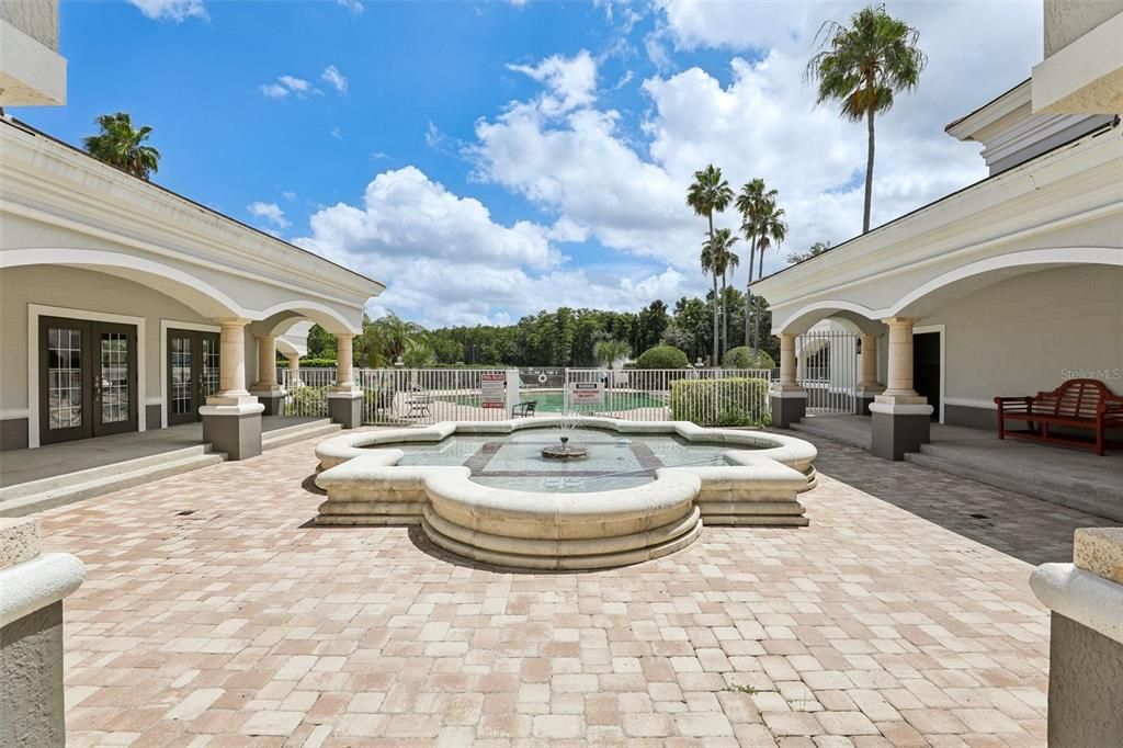 Active With Contract: $225,000 (2 beds, 2 baths, 1288 Square Feet)