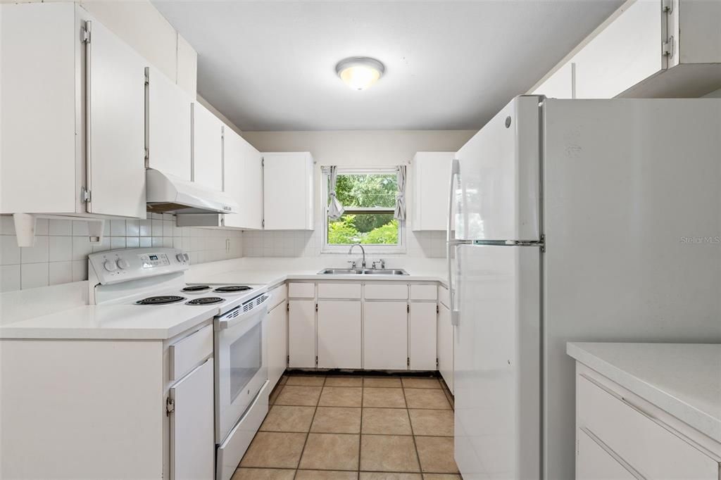 Active With Contract: $259,000 (4 beds, 2 baths, 1446 Square Feet)