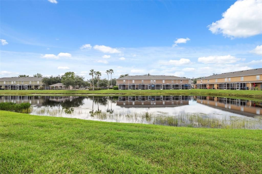 На продажу: $230,000 (2 спален, 2 ванн, 1248 Квадратных фут)