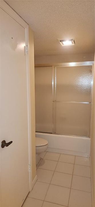 Activo con contrato: $275,000 (2 camas, 2 baños, 1328 Pies cuadrados)