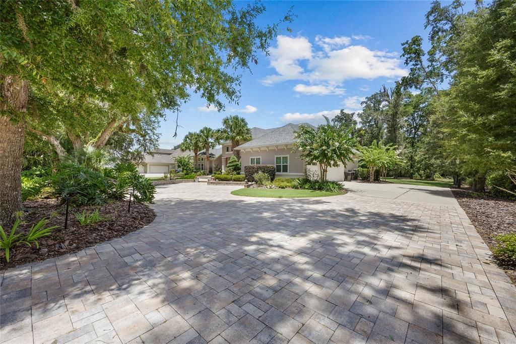 待售: $2,290,000 (6 贝兹, 4 浴室, 4967 平方英尺)