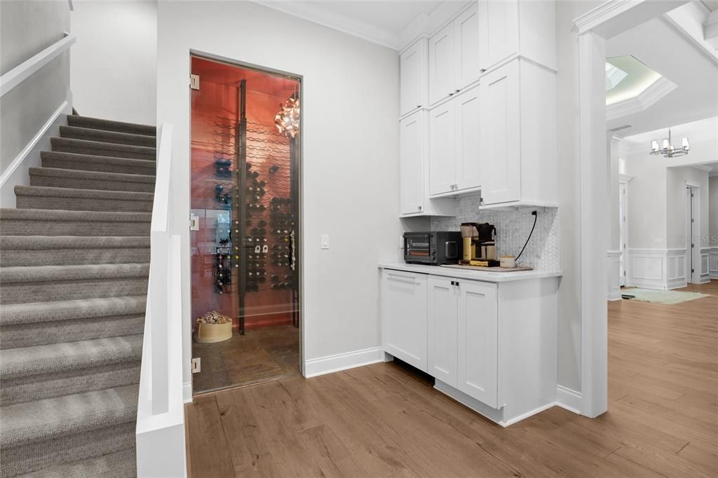 待售: $2,290,000 (6 贝兹, 4 浴室, 4967 平方英尺)