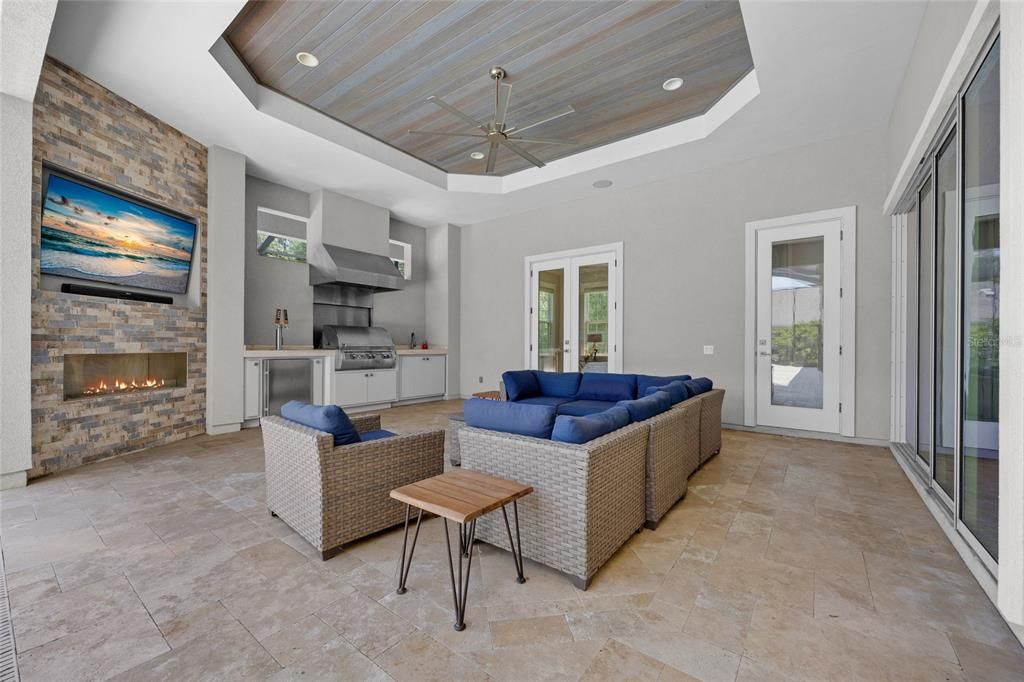 待售: $2,290,000 (6 贝兹, 4 浴室, 4967 平方英尺)