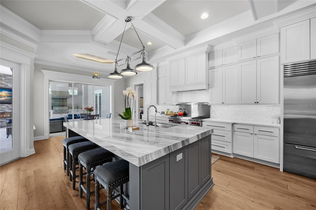 待售: $2,290,000 (6 贝兹, 4 浴室, 4967 平方英尺)