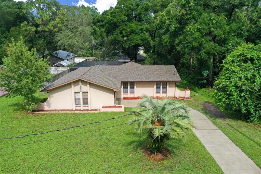 Active With Contract: $249,999 (3 beds, 2 baths, 1572 Square Feet)