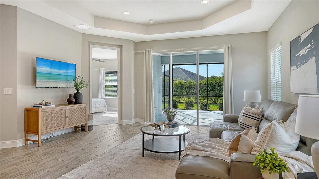 待售: $365,000 (2 贝兹, 2 浴室, 1525 平方英尺)