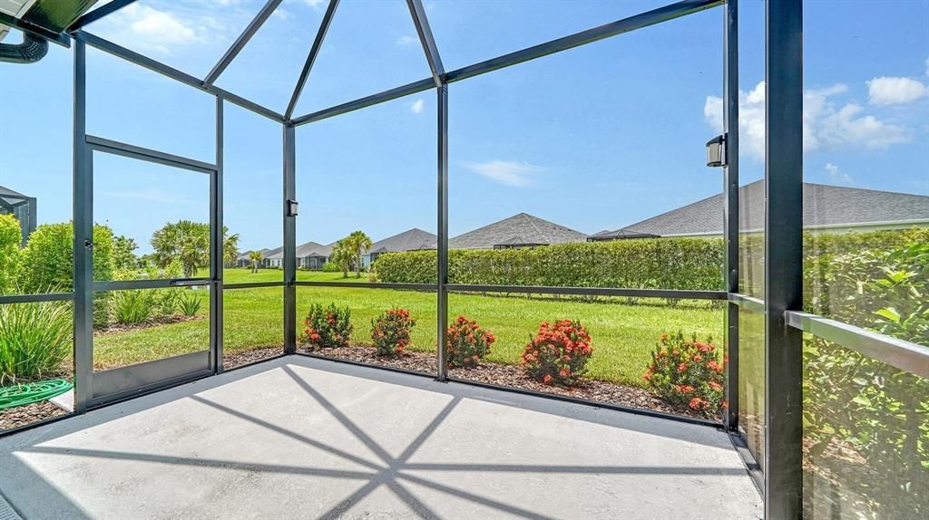 待售: $365,000 (2 贝兹, 2 浴室, 1525 平方英尺)