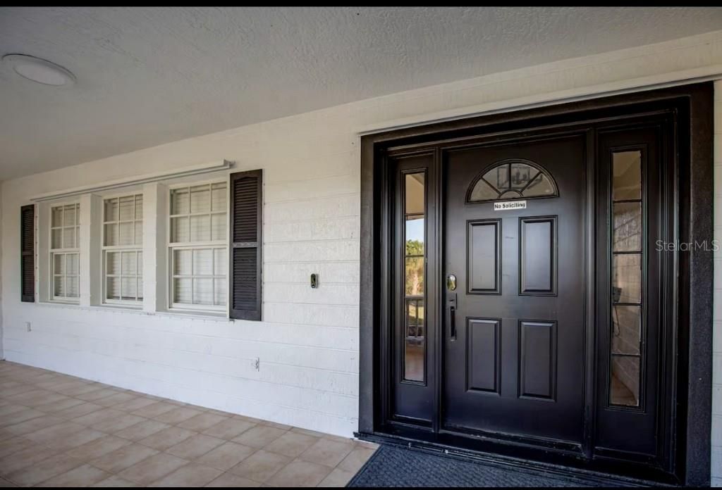 En Venta: $850,000 (4 camas, 3 baños, 3059 Pies cuadrados)