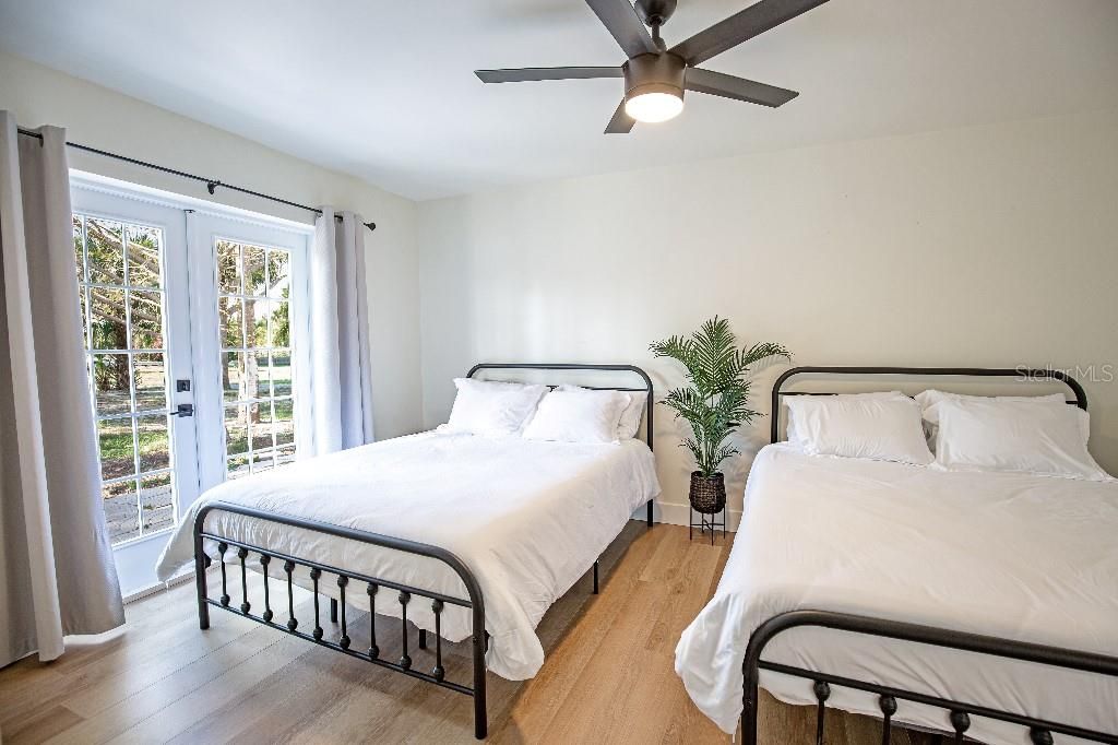 En Venta: $850,000 (4 camas, 3 baños, 3059 Pies cuadrados)
