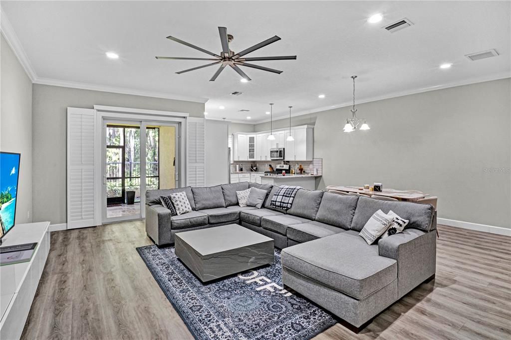 En Venta: $450,000 (3 camas, 2 baños, 2275 Pies cuadrados)