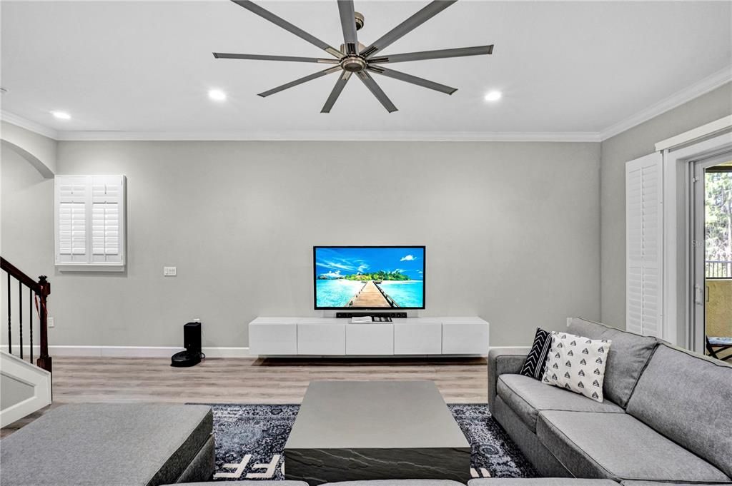 En Venta: $450,000 (3 camas, 2 baños, 2275 Pies cuadrados)