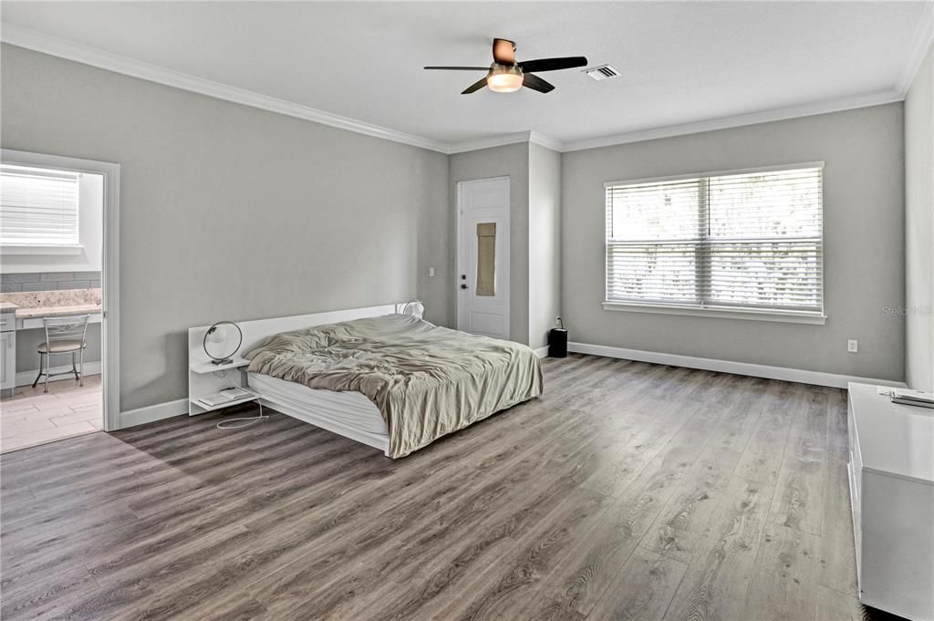 En Venta: $450,000 (3 camas, 2 baños, 2275 Pies cuadrados)