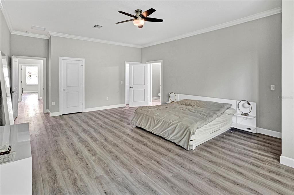 En Venta: $450,000 (3 camas, 2 baños, 2275 Pies cuadrados)