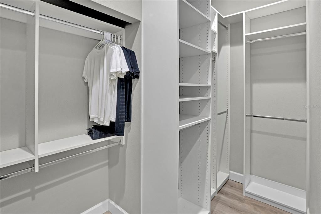 En Venta: $450,000 (3 camas, 2 baños, 2275 Pies cuadrados)