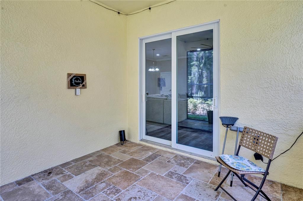 En Venta: $450,000 (3 camas, 2 baños, 2275 Pies cuadrados)