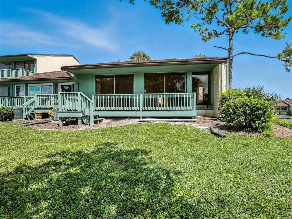 Active With Contract: $249,000 (1 beds, 1 baths, 1053 Square Feet)