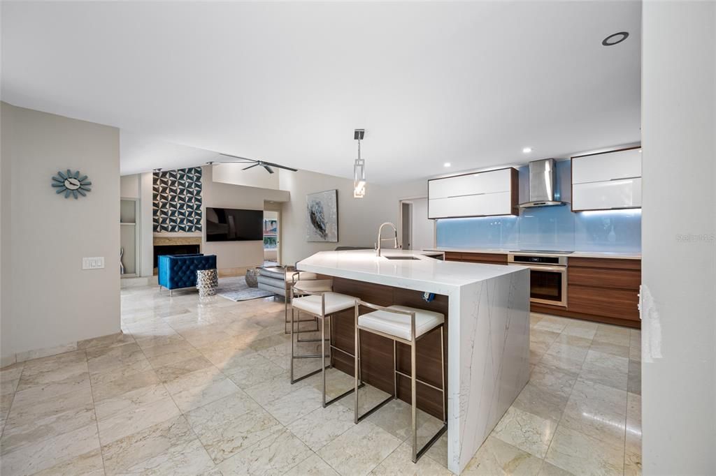 待售: $1,395,000 (4 贝兹, 3 浴室, 2764 平方英尺)