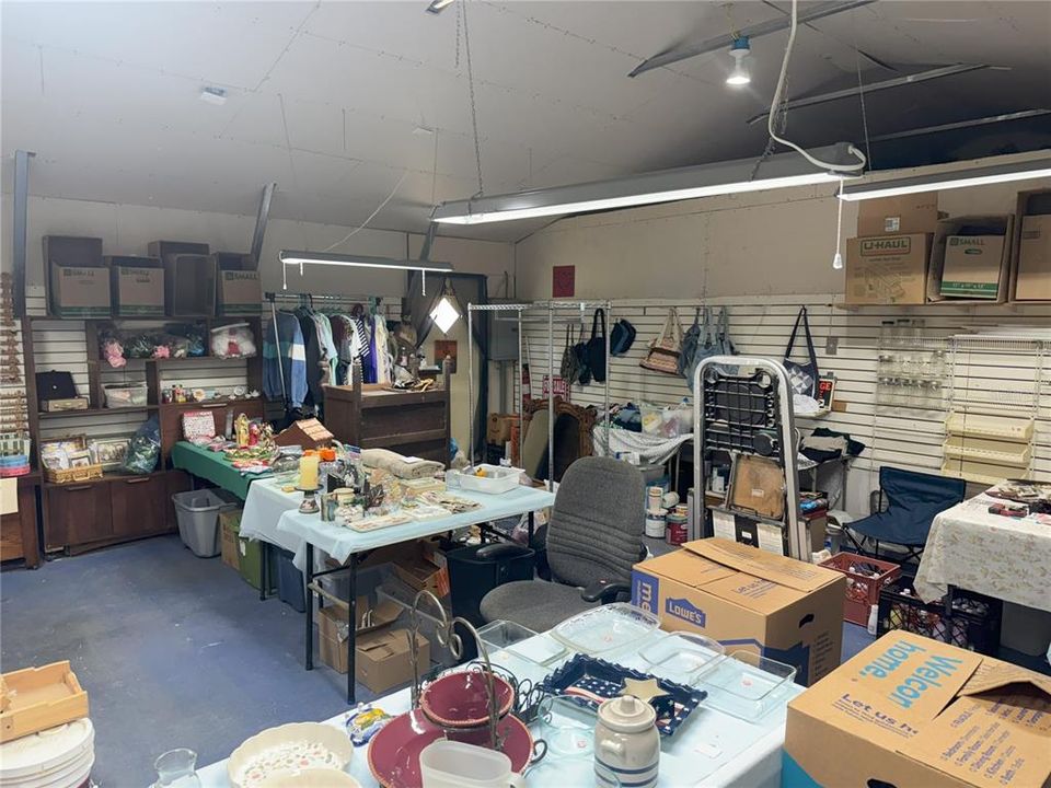 На продажу: $199,900 (2 спален, 2 ванн, 1152 Квадратных фут)