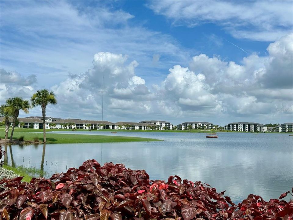 For Sale: $279,999 (3 beds, 2 baths, 1422 Square Feet)