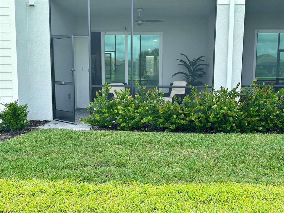 For Sale: $279,999 (3 beds, 2 baths, 1422 Square Feet)