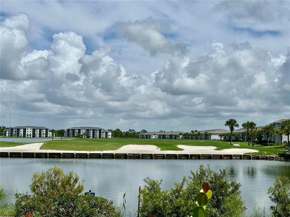 For Sale: $279,999 (3 beds, 2 baths, 1422 Square Feet)